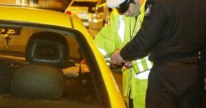 Ταξί: Συλλήψεις οδηγών στα ΚΤΕΛ Κηφισού – Αφαιρέθηκαν 22 άδειες και πινακίδες