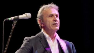 Γιώργος Νταλάρας: Θλίψη για την απώλεια του στενού συνεργάτη του Κώστα Κωνσταντινόπουλου