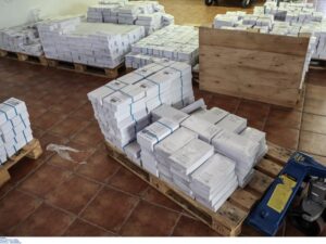 Αρνητικό ρεκόρ μεταπολίτευσης το 47,2% της αποχής