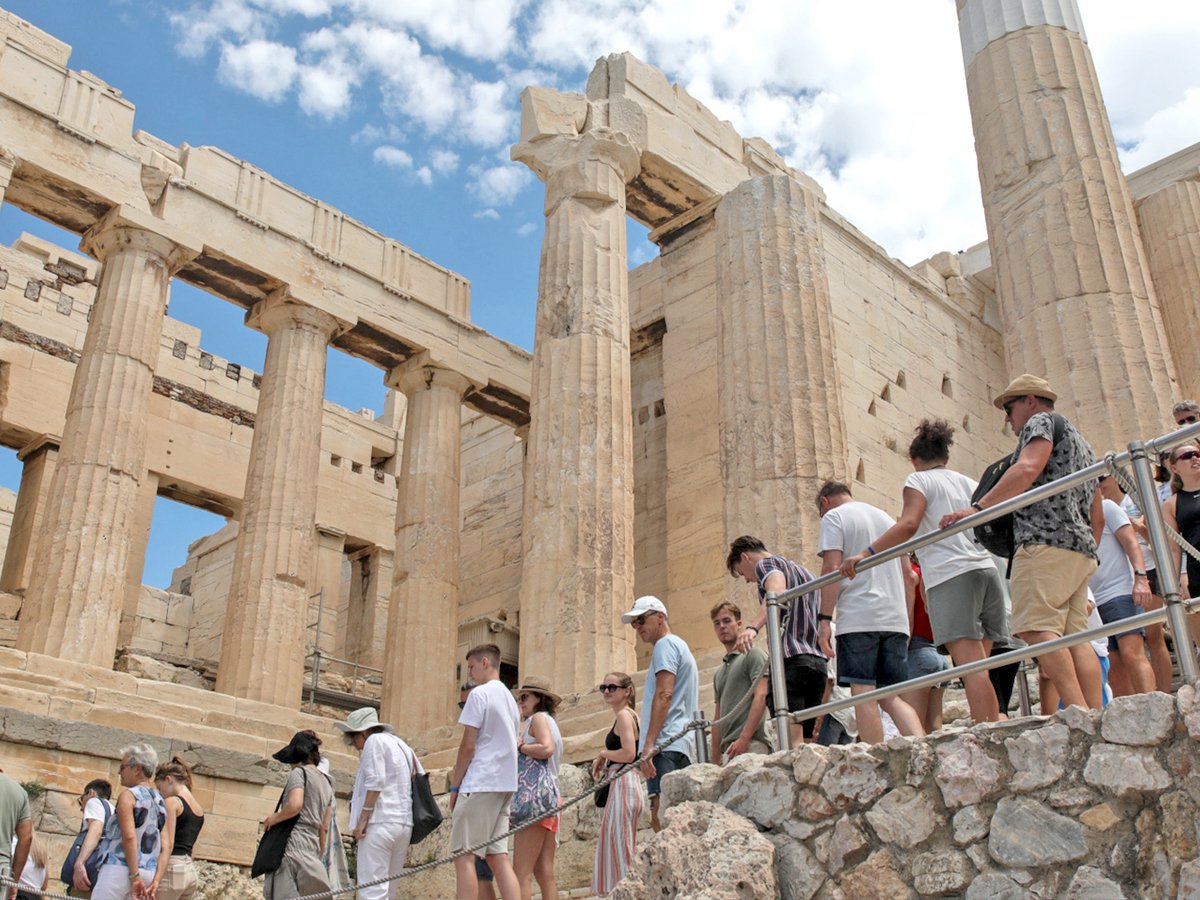 Πώς η Ευρώπη έγινε απλησίαστη για τους ντόπιους τουρίστες