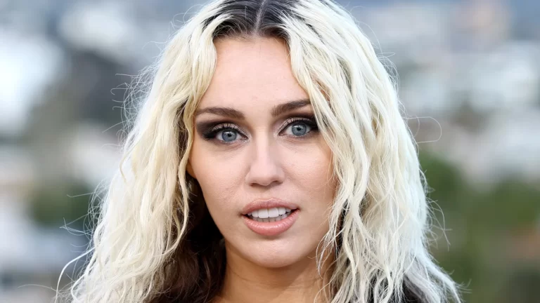 miley cyrus mullet gucci flora