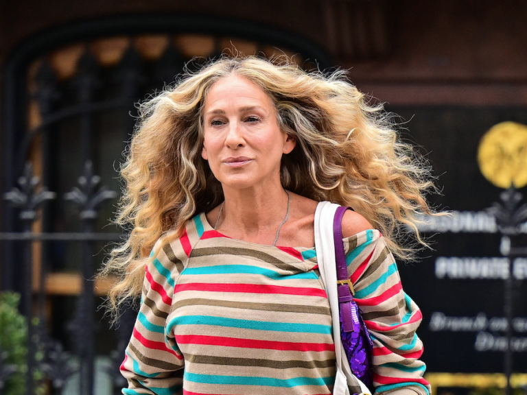 sarah-jessica-parker-on-what-she-thinks-of-and-just-like-that-1640700494