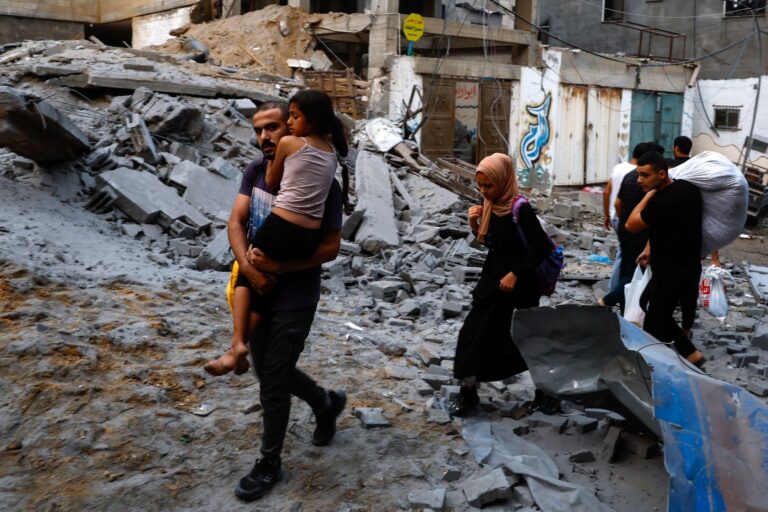2023-10-09T044716Z_1634135774_RC2PO3AAEA8A_RTRMADP_5_ISRAEL-PALESTINIANS-3