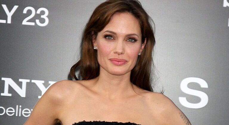 angelina-jolie-helga-esteb-shutt-1150x630
