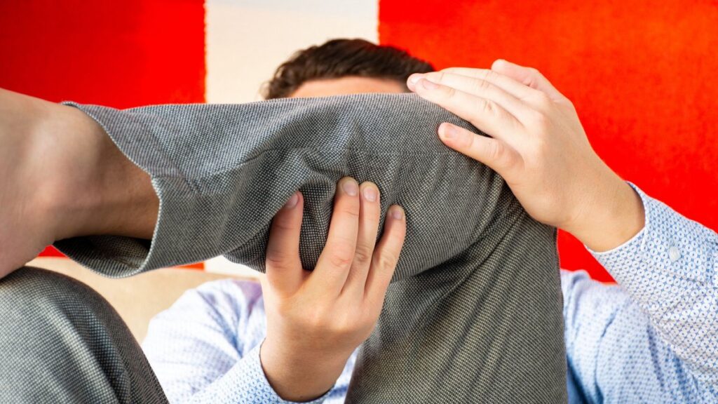 e16bf618-bigstock-Concept-Photo-Of-Knee-Pain-Pa-341902066