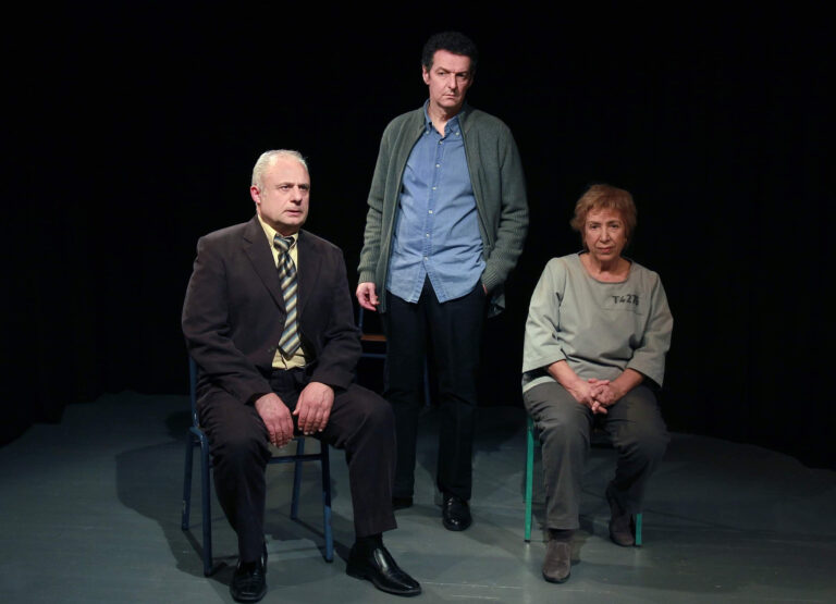 ΓΙΑΝΝΗΣ ΝΙΚΟΛΟΠΟΥΛΟΣ- ΠΕΤΡΟΣΑ ΠΟΣΤΟΛΟΠΟΥΛΟΣ - ΕΛΕΝΗ ΠΑΠΑΧΡΗΣΤΟΠΟΥΛΟΥ