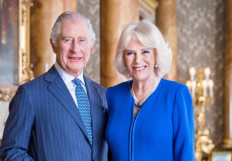 230405155505_karolos-kamila