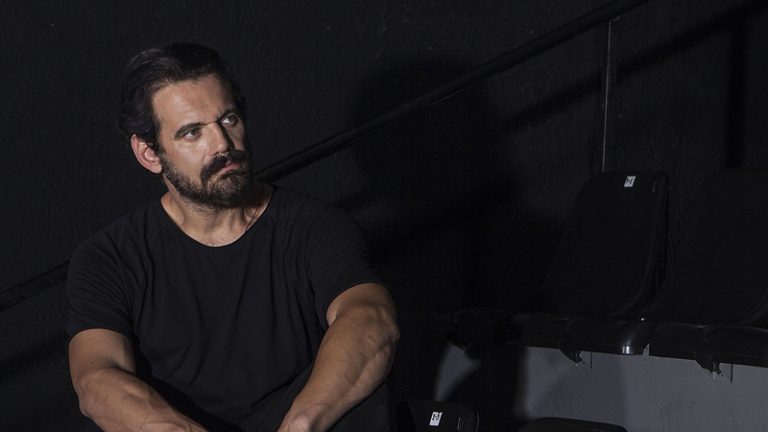 «Ο Σαίξπηρ ζει στο καταφύγιο» στον Μικρό Κεραμεικό από τις 12 Οκτωβρίου