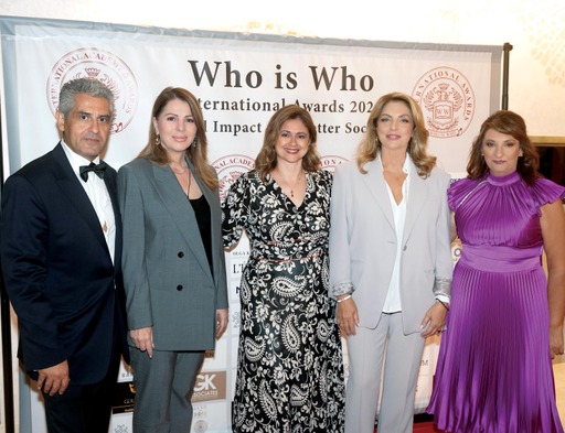 Λαμπερή τελετή απονομήςστα Who is Who International Awards 2024