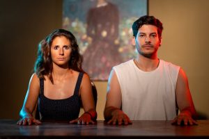 Παράταση παραστάσεων: “Σύγχρονες τραγωδίες” της Τατιάνας Κίρχοφ στον Μικρό Κεραμεικό