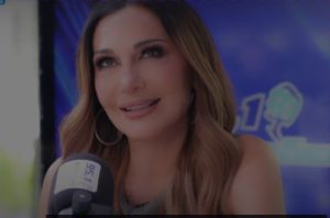 Δέσποινα Βανδή: «Δεν προσδιορίζομαι μέσα από τα παιδιά μου μόνο, θέλω να είμαι ο αέρας στα φτερά τους»