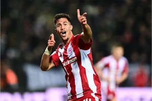 Κωστούλας – Ολυμπιακός: Πουλήθηκε σε Μπράιτον με το deal του αιώνα και ποσό ρεκόρ όλων των εποχών!