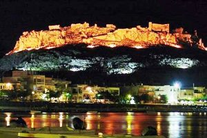 Ρόδος: Γερμανοί τουρίστες έριξαν με κλωτσιές τοιχίο του ιστορικού κάστρου Φερακλού στο Χαράκι