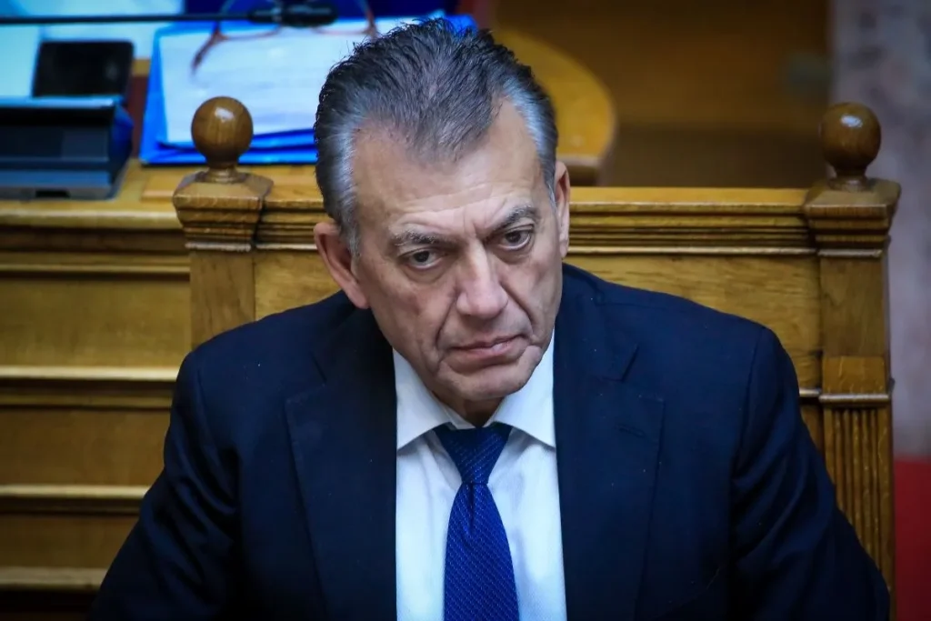 vroutsis-1-1-1200x800