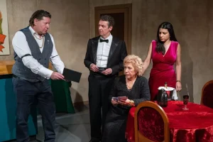 Δεύτερος χρόνος επιτυχίας – «ΜΕΡΕΣ ΟΛΟΚΛ ΗΡΕΣ ΣΤΑ ΔΕΝΔΡΑ» της Μαργκερίτ Ντυράς στο θέατρο ΕΚΣΤΑΝ, από τις 4 Οκτώβριου