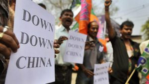 Η Κίνα κατασκευάζει το μεγαλύτερο φράγμα στον κόσμο «πνίγοντας» την Ινδία – Οργή στο Νέο Δελχί