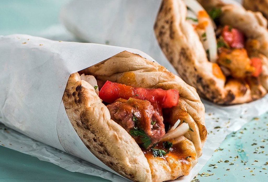 souvlaki-pizza-burger