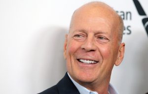 Bruce Willis: Επιδεινώνεται η υγεία του – «Ο εγκέφαλος του τον εγκαταλείπει»