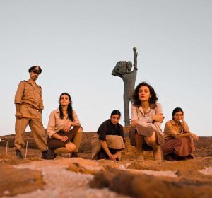 «Μακρόνησος/Τρωάδες» | Πρεμιέρα 4 Οκτωβρίου, Σκηνή BRECHT-2510