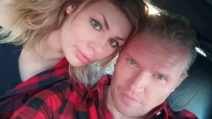 «Γεια σας… μόλις σκότωσα την κοπέλα μου στο τζακούζι»