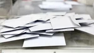 Δημοσκοπήσεις: Τέσσερα ασφαλή συμπεράσματα και δύο σενάρια υψηλού ρίσκου