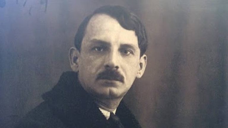 μπουζιάνησ