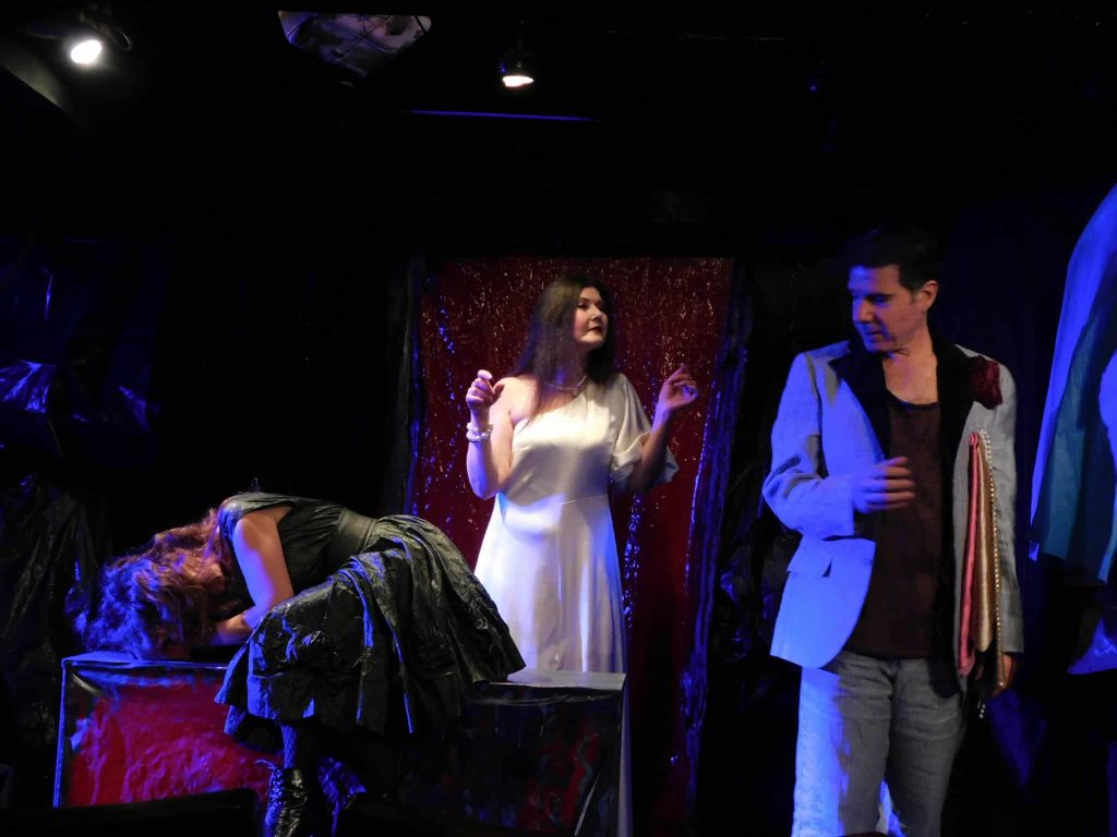 ΔΕΣΠΟΙΝΙΣ ΤΖΟΥΛΙΑ; μια σπουδή πάνω στο έργο του Strindberg από τους Θεατρίνων Θεατές , 2ος χρόνος επιτυχίας στο Studio Κυψέλης