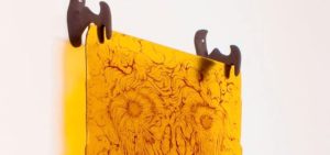 “OBJECTS THAT REFUSED TO DIE (urban relics)”: Ο Χρίστος Χαλικιάς συλλέγει και παρουσιάζει μικρά θραύσματα καθημερινότητας