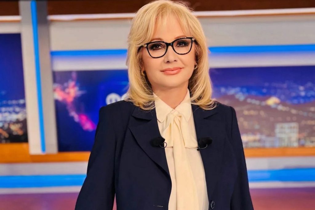 Αγγελική Νικολούλη: Το συγκινητικό μήνυμα μετά την κηδεία της μαμάς της