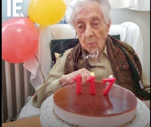 Η Μαρία Μπράνιας Μορέρα, η οποία απεβίωσε στην Ισπανία σε ηλικία 117 ετών!