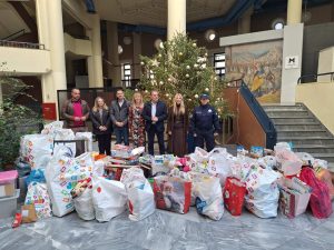 Χριστουγεννιάτικης Δράσης  “Αϊ Βασίλης Από Παιδί σε Παιδί”