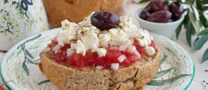 Μια ελληνική σαλάτα ξεχωρίζει ανάμεσα στις 100 καλύτερες του κόσμου στον Taste Atlas! 