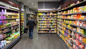 Σούπερ Μάρκετ: Πληθωρισμός «εκτοξεύτηκε» 2,4% – Κρέας +13%, ενοίκια +8,6% και καφές +20%