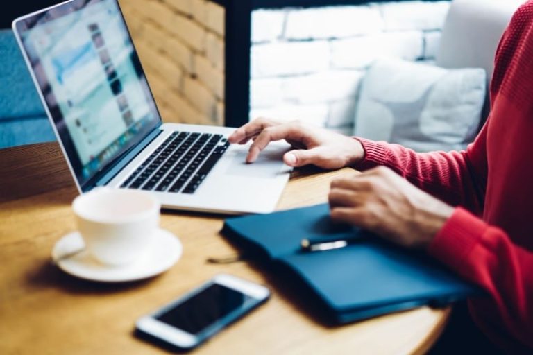 Πώς να επεξεργαστείτε τα έγγραφά σας, όπου κι αν βρίσκεστε