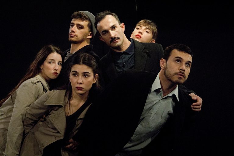 «Το Βιβλίο της Ανησυχίας – Ημερολόγιο αποχαιρετισμού» η χοροθεατρική παράσταση του Πάρη Μαντόπουλου και της Ομάδας 4PLAY | Στο Θέατρο ΑΡΓΩ από 12 Δεκεμβρίου