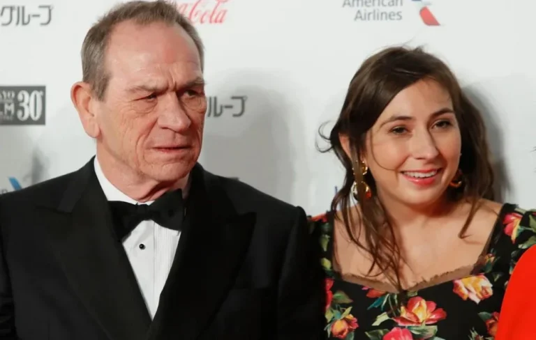 Τόμι Λι Τζόουνς: Νεκρή η 34χρονη κόρη του, Βικτόρια