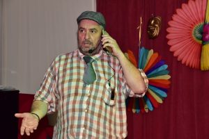 «ΡΙΖΙΛ ΓΙΝΙΚΑΜΙ…ΑΠΟΚΡΙΑΤΚΑ» STAND-UP COMEDY + CARNIVAL PARTY με τον ΚΩΣΤΑ ΓΟΝΗ