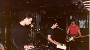 50 χρόνια πανκ ροκ 1976-2026 | Panx Romana & Αδέλφια / Αντί… στο Immigraniada Festival