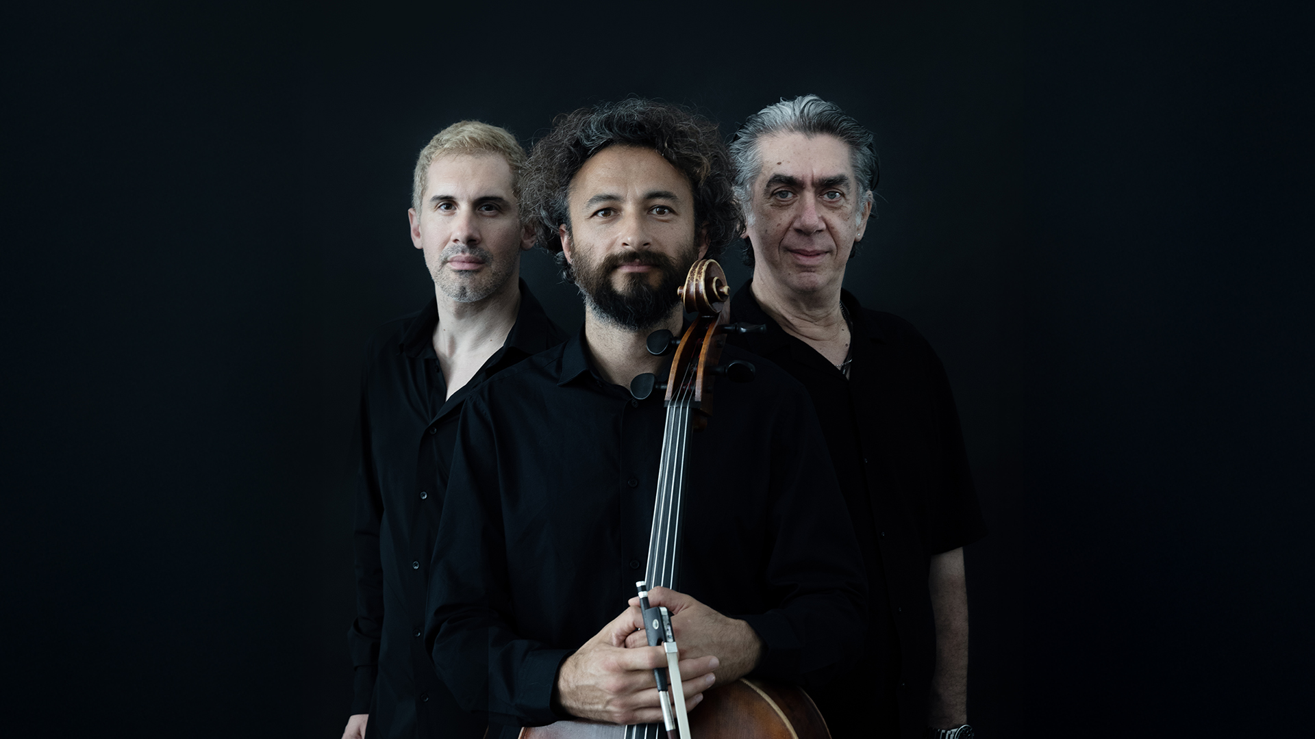 site 1920X1080_Λουκής Λάρας