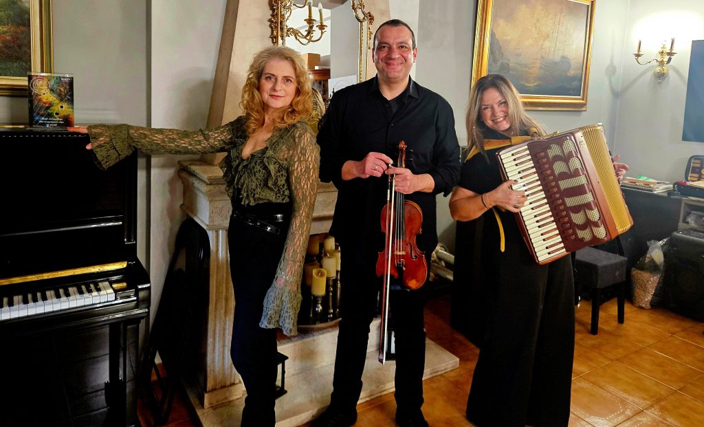 MAIANDROS ENSEMBLE 1