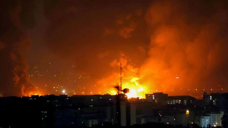 c-gettyimages-2264600499