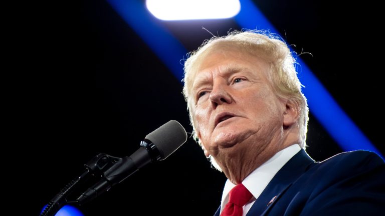 01trump-trial-ledeall-1-be58-videoSixteenByNine3000