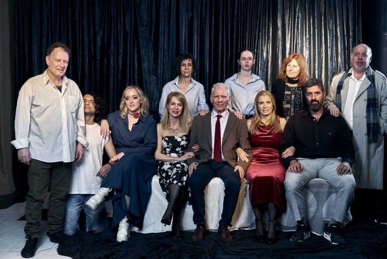 ΟΛΟΣ Ο ΘΙΑΣΟΣ