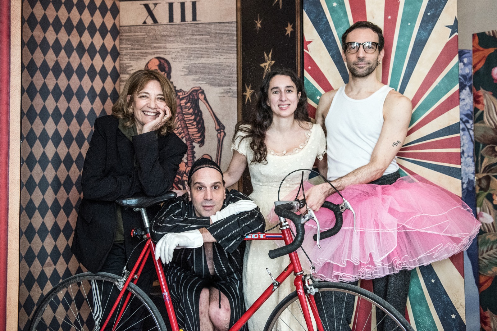 στο θέατρο_karol jarek_main