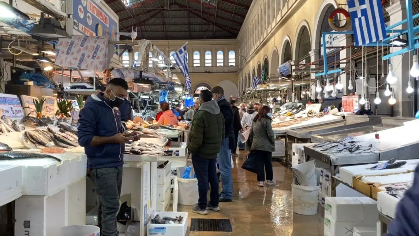 Varvakios_Market_Athens_Mask_Fish_credit_Dimitra_Damian_Greek_Reporter_2022-1392x783.jpg