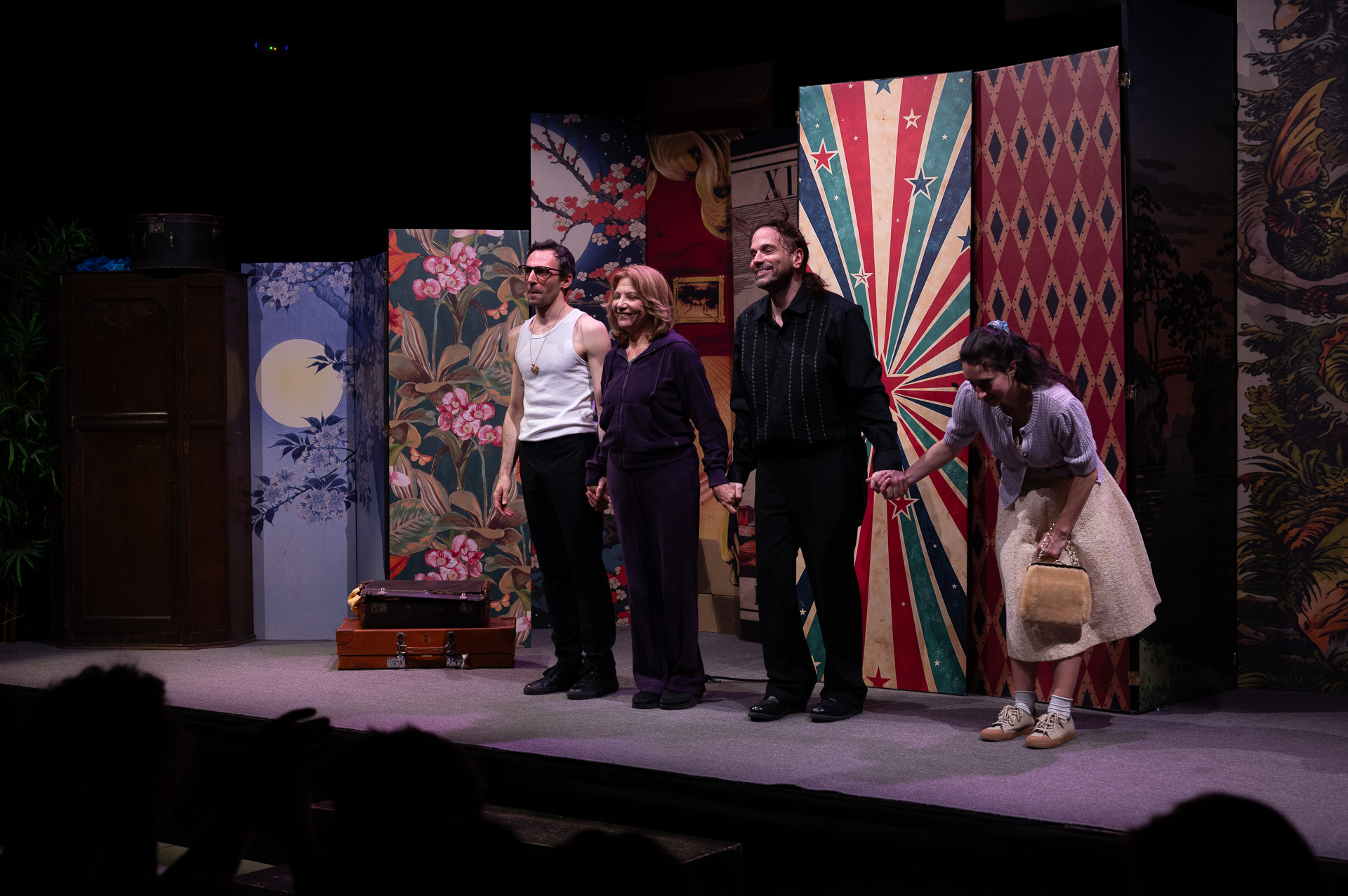 theater-570