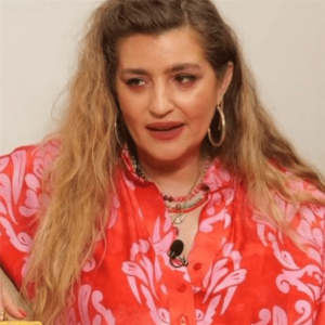 Μαρία Κίτσου: “Μεγάλωσα πολύ δύσκολα, κακοποιητικά και από τους δύο γονείς – Έγινα το ακριβώς το αντίθετο”