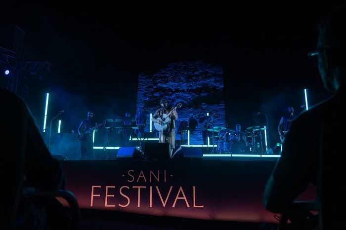 Sani Festival 2026 | James Arthur, Κατέκτησε το κοινό του Sani Festival η πιο αναγνωρίσιμη φωνή της σύγχρονης βρετανικής pop
