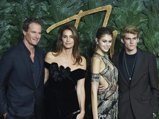 Πέθανε ο γιος της Cindy Crawford σε κέντρο απεξάρτησης