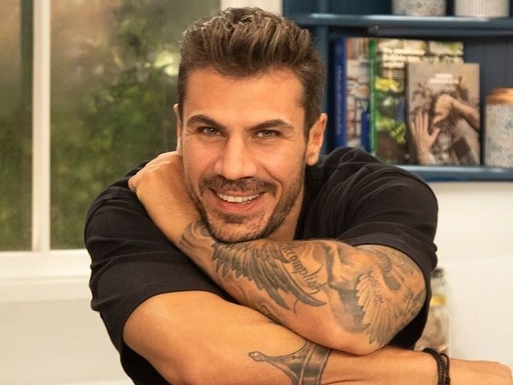 Η επίσημη ανακοίνωση του ΣΚΑΪ για τον Άκη Πετρετζίκη